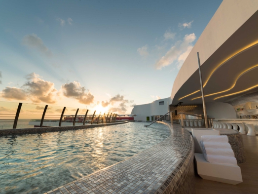 mosaico ONIX® en resort Cancún